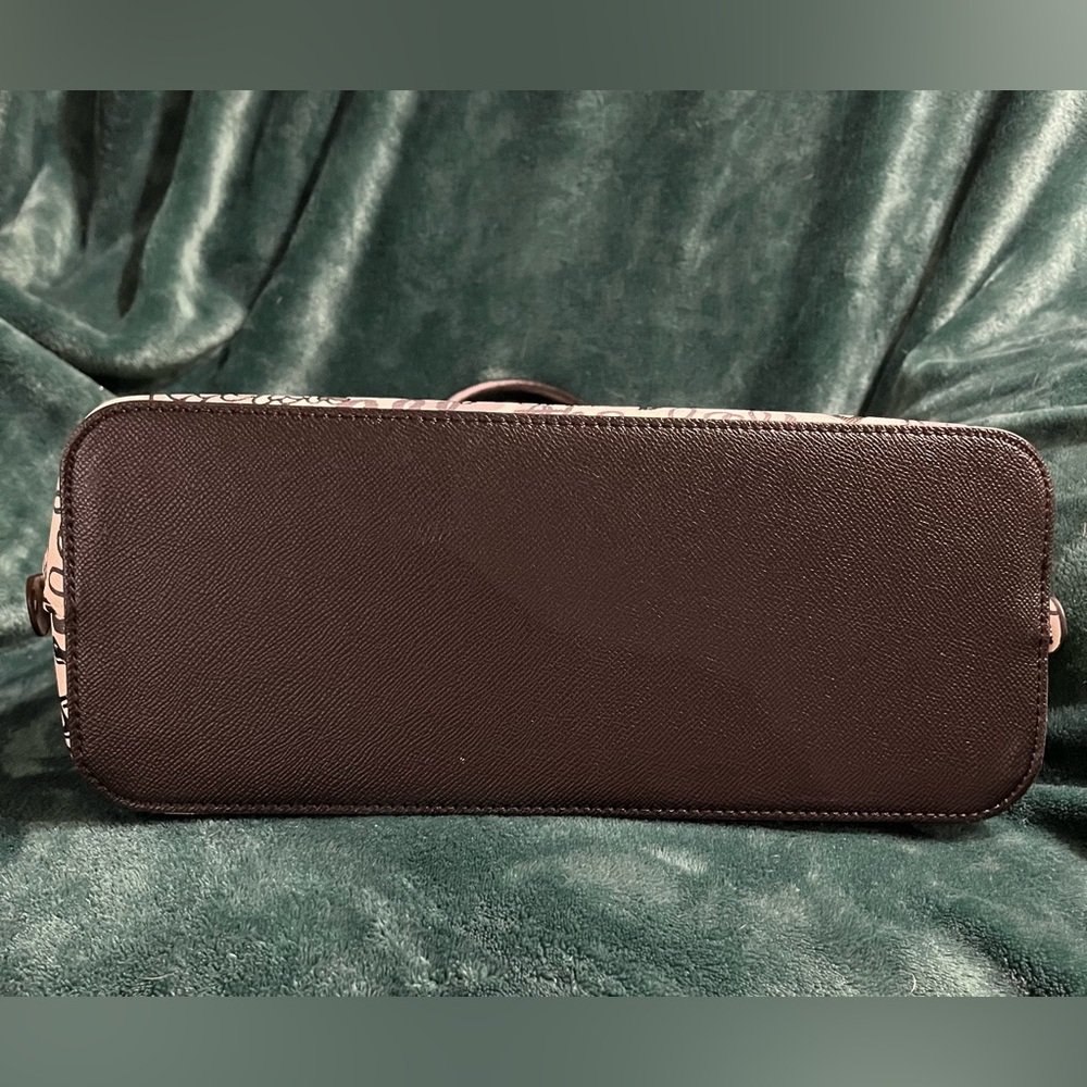 **🛍️⭐️SALE ALDO graffiti shoulder bag** - Picture 2 of 6